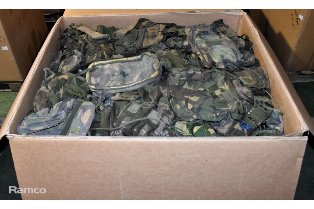 Various types of ex-military DPM accessories - 155kg – may require repair / be incomplete - see pics - Image 13 of 14