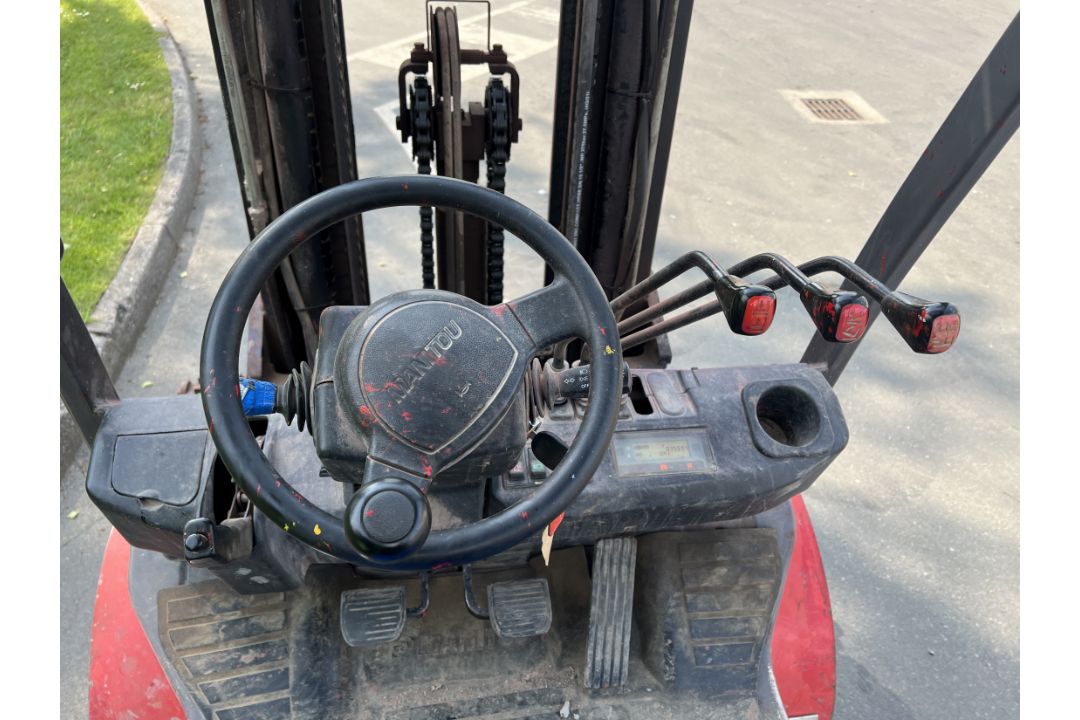2014 Manitou MI 30 D diesel forklift truck - 3569 hours - full details in description - Image 22 of 34