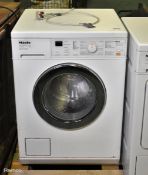 Miele W 3240 Honeycomb Care 6kg washing machine - W 595 x D 580 x H 850mm - SPARES OR REPAIRS