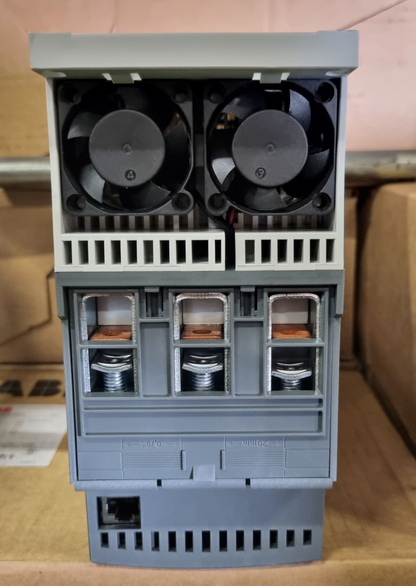 12x ABB PSE37-600-70 37A digital softstarters - Image 5 of 6