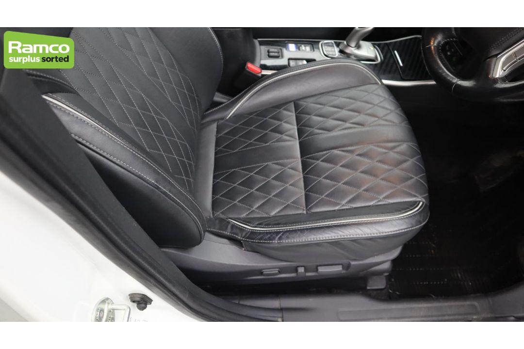 2020 Mitsubishi Outlander PHEV CVT Dynamic - Petrol/Electric Hybrid - 2.5L - 56837 miles - see desc. - Image 23 of 54
