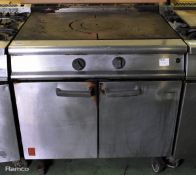 Falcon G3107 gas solid top oven range - W 900 x D 820 x H 940mm