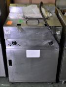 Valentine V600 Electric single tank twin basket deep fryer - 415V - W 600 x D 580 x H 930mm