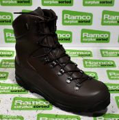 Iturri brown combat boots - size 10M