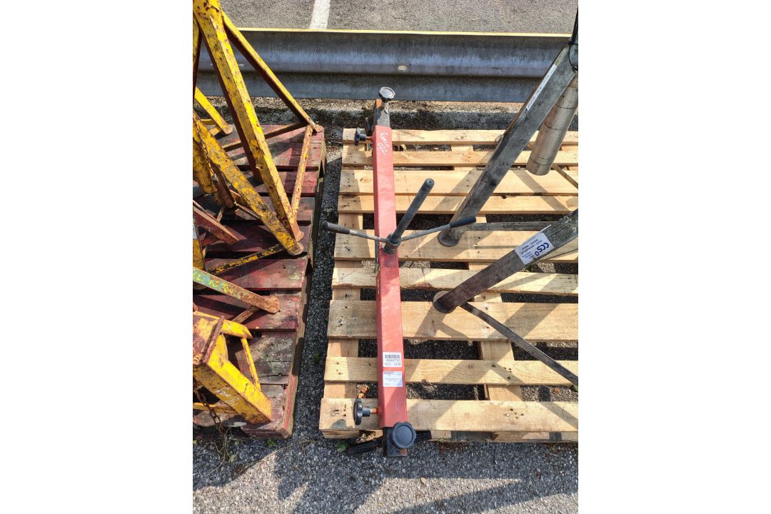 Sealey engine lifting beam - 500kg capacity - Image 1 of 3