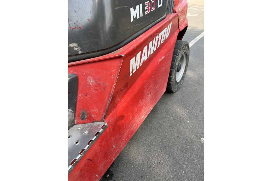 2014 Manitou MI 30 D diesel forklift truck - 3569 hours - full details in description - Image 29 of 34