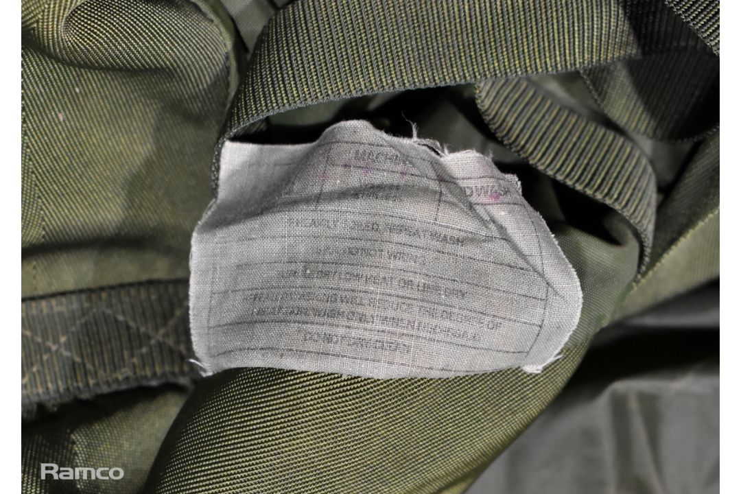 305x British Army compression sacks - Image 6 of 9