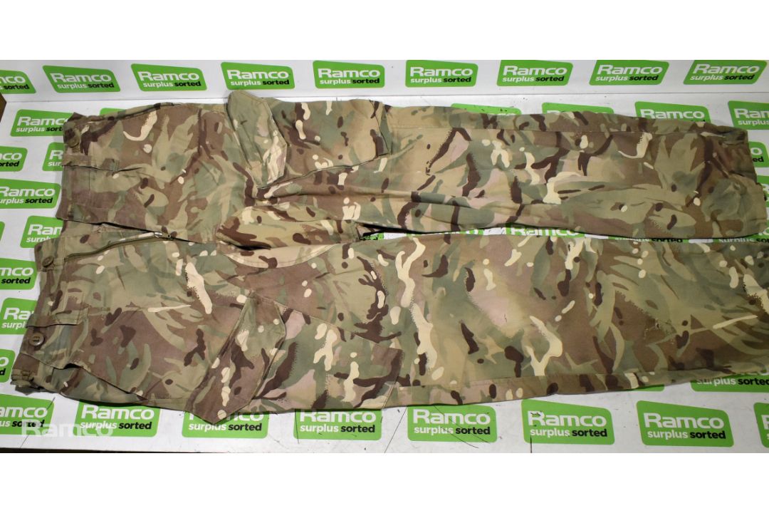 Various types of ex-military camo clothing - may include accessories - 198kg – may require repair - Image 4 of 8