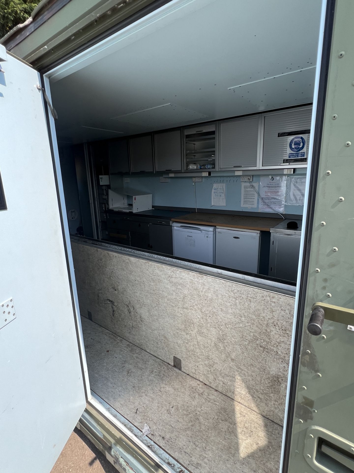 20ft Mobile accommodation unit - last of this type available - full details in the description - Image 21 of 23