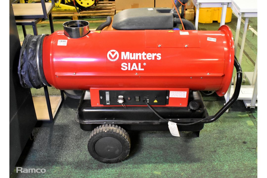 Munters Sial MIR 37 WV 36.4kW indirect diesel/kerosene dual voltage heater - Image 1 of 5