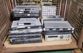 Audio components - minidisc recorders, audio converters, adapters - mixed brands