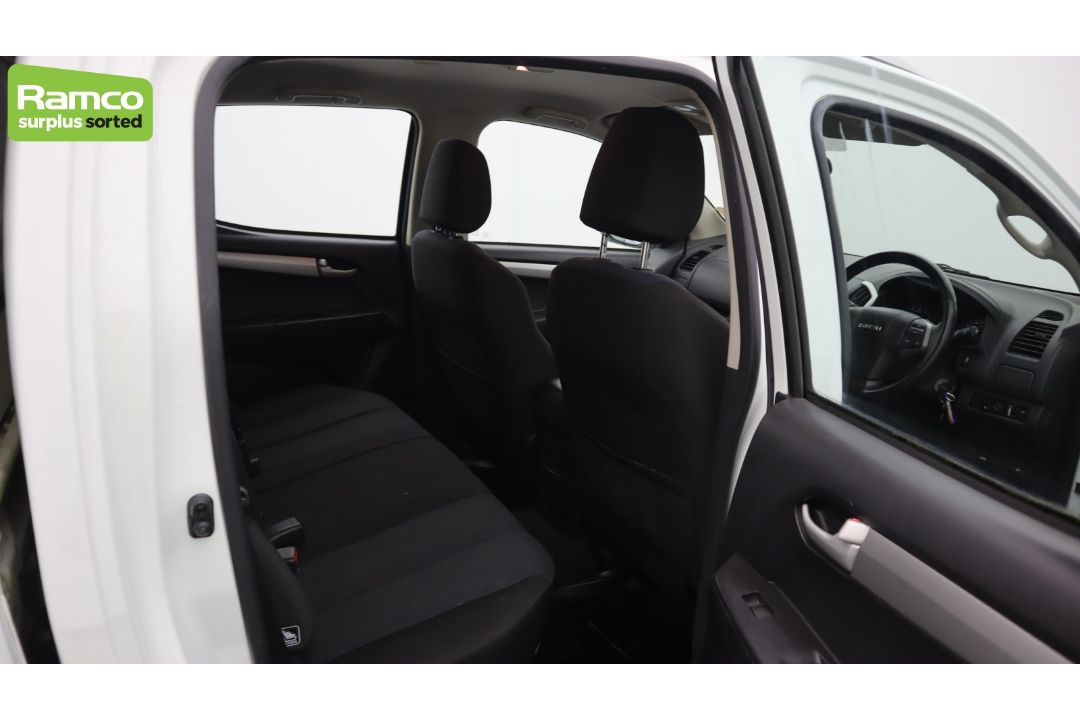 2012 Isuzu double cab D-Max Yukon - low miles (36595 miles) - full details in the description - Image 22 of 53