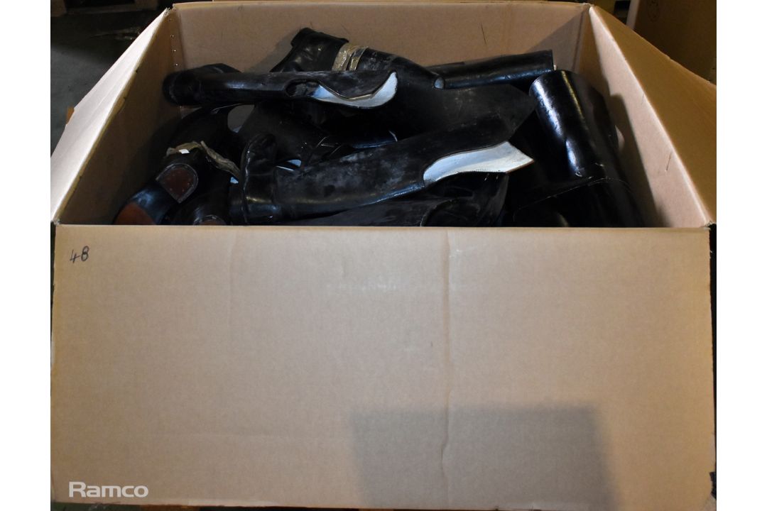 48x Unsorted unpaired household cavalry knee length boots - see pictures for examples - Image 9 of 10