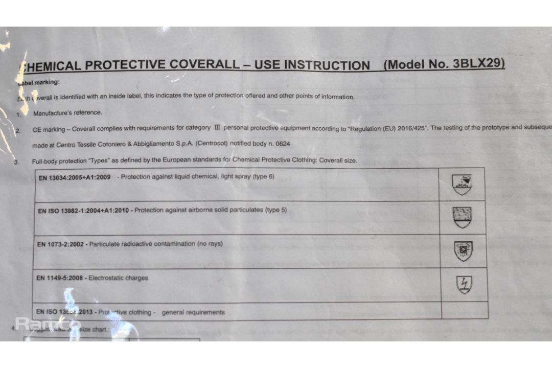 280x Disposable white coveralls - mixed sizes - Image 3 of 5