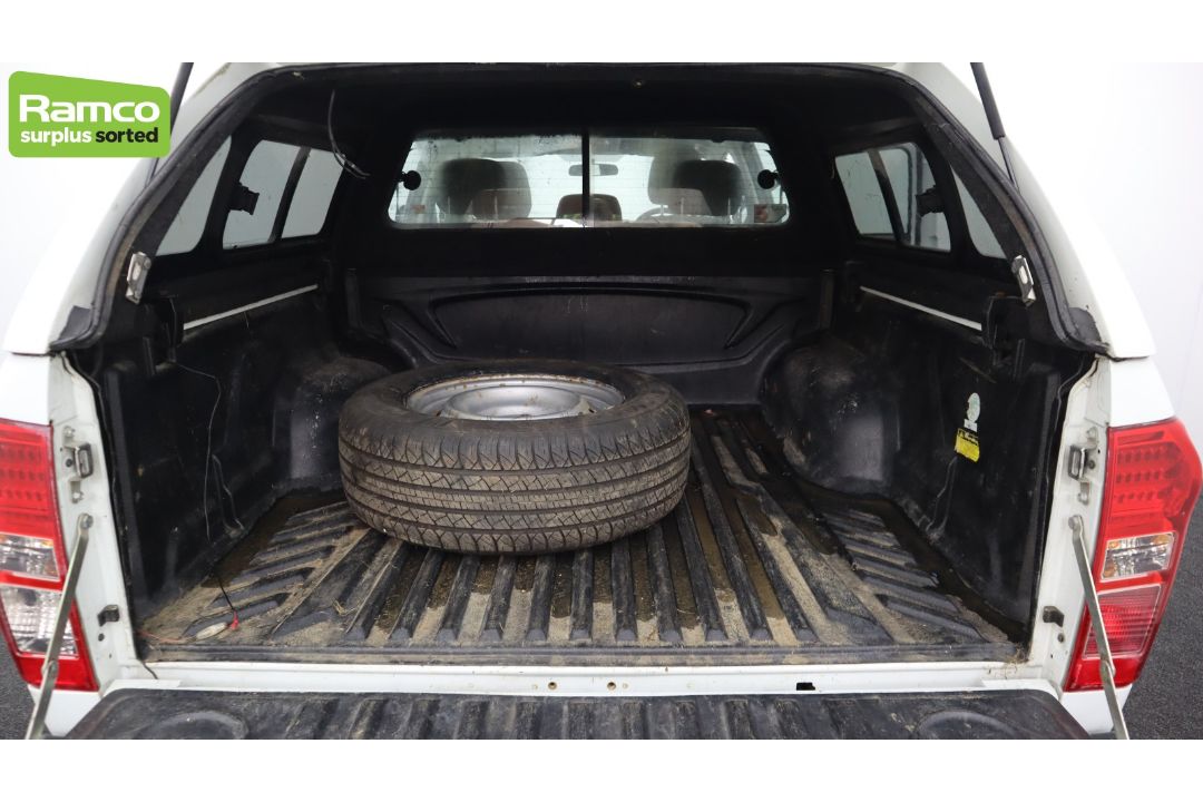 2012 Isuzu double cab D-Max Yukon - low miles (36595 miles) - full details in the description - Image 29 of 53