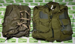 Various types of Olive ex-military accessories - 69kg - may be incomplete or require repair