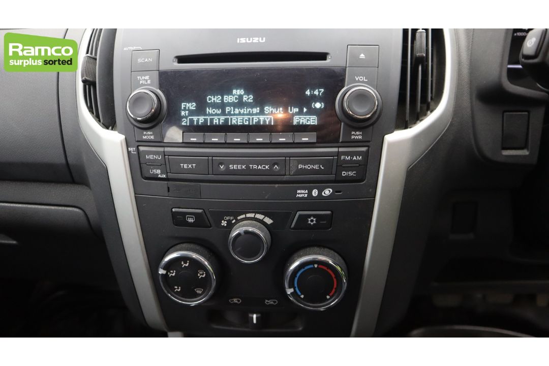 2012 Isuzu double cab D-Max Yukon - low miles (36595 miles) - full details in the description - Image 13 of 53