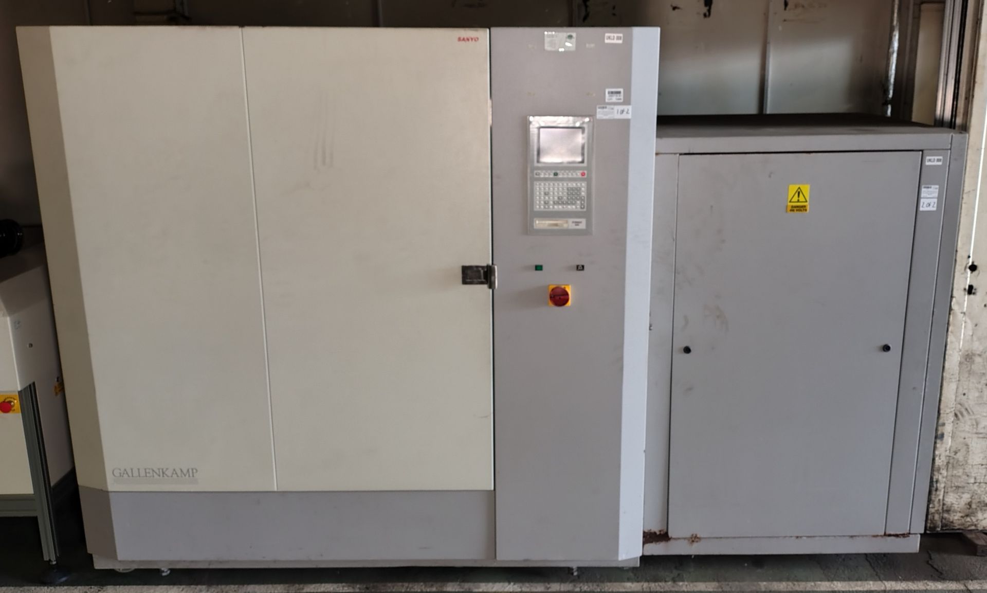 Sanyo Gallenkamp HCC100 PF4 J environmental chamber with cooling compressor unit - 650 litre