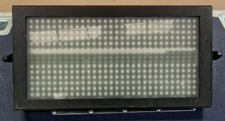 12x Varytec Colors NerveStrobe HP in flight case - L 120 x W 55 x H 77cm