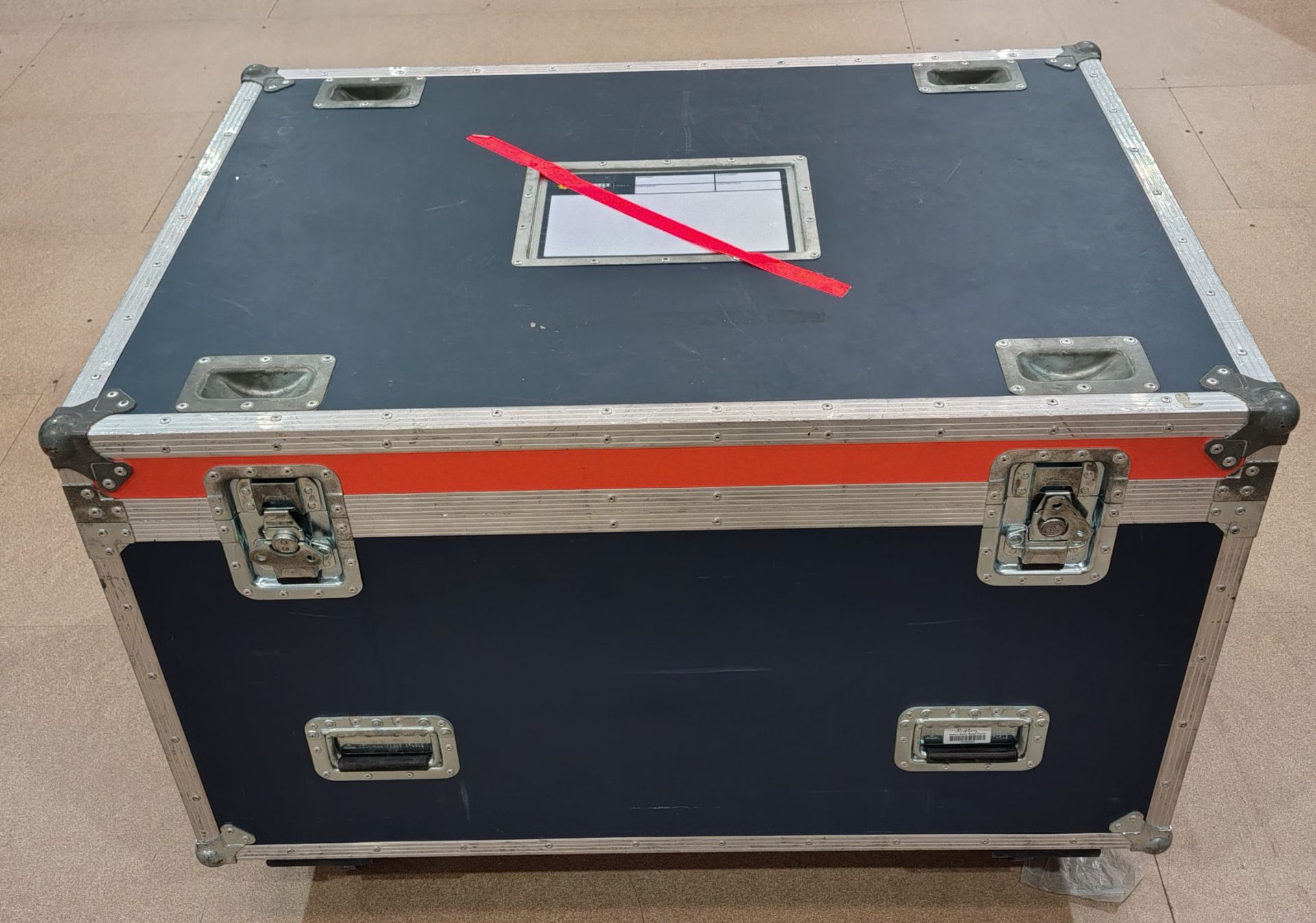 5x Arri L7-C Fresnels in flight case - L 113 x W 180 x 80cm - Image 7 of 8
