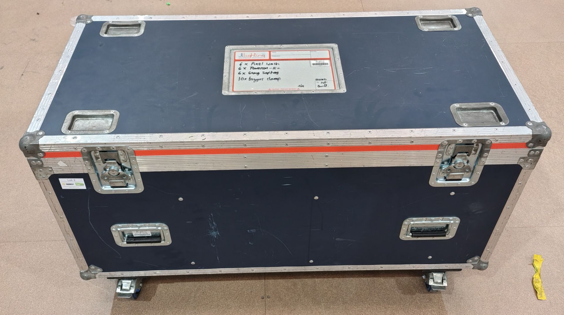 6x JLL Pixel Wash in flight case, omega clamps are included (may not be pictured) - Image 10 of 12