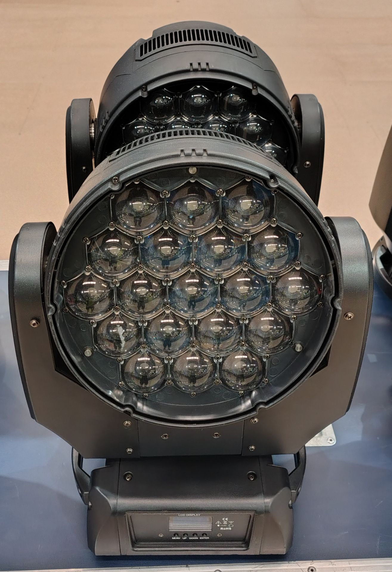 12x JLL Pixel Wash in 2x flight case, omega clamps are included (may not be pictured) - Image 7 of 17