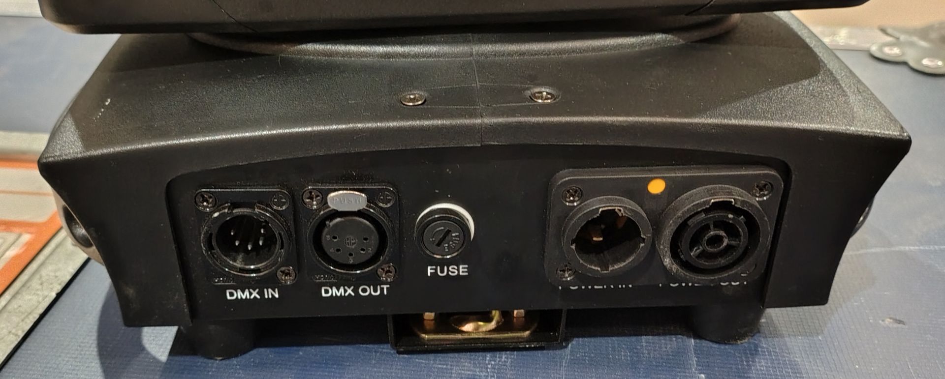10 x Mini 740 Zoom Pixel Wash, NO flight case - Image 8 of 9