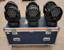 6x JLL Pixel Wash in flight case, omega clamps are included (may not be pictured)