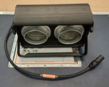 6x DTS Flash 2000L 2-Lite stage blinder in flight case - L 130 x W 60 x H 55cm