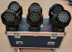 6x JLL Pixel Wash in flight case, omega clamps are included (may not be pictured)