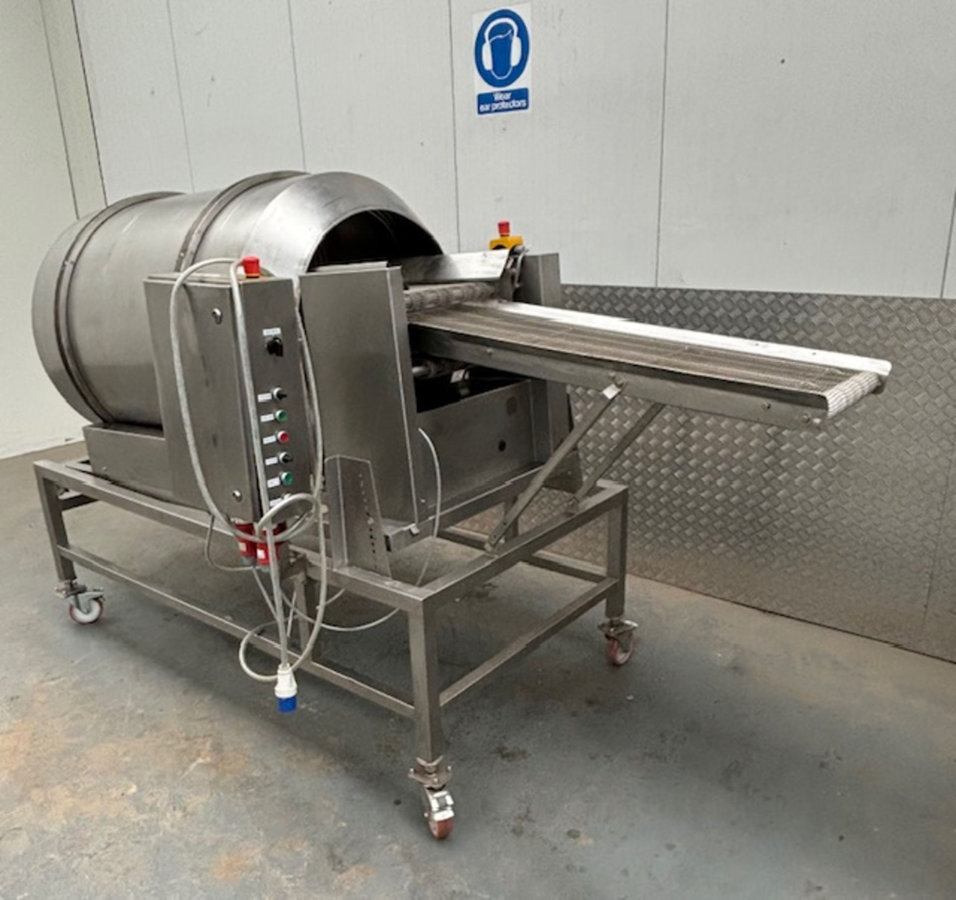 JBT drum coater with product conveyor - CE marked - 3 phase - 300cm L x 100cm W x 185cm H - Image 2 of 7