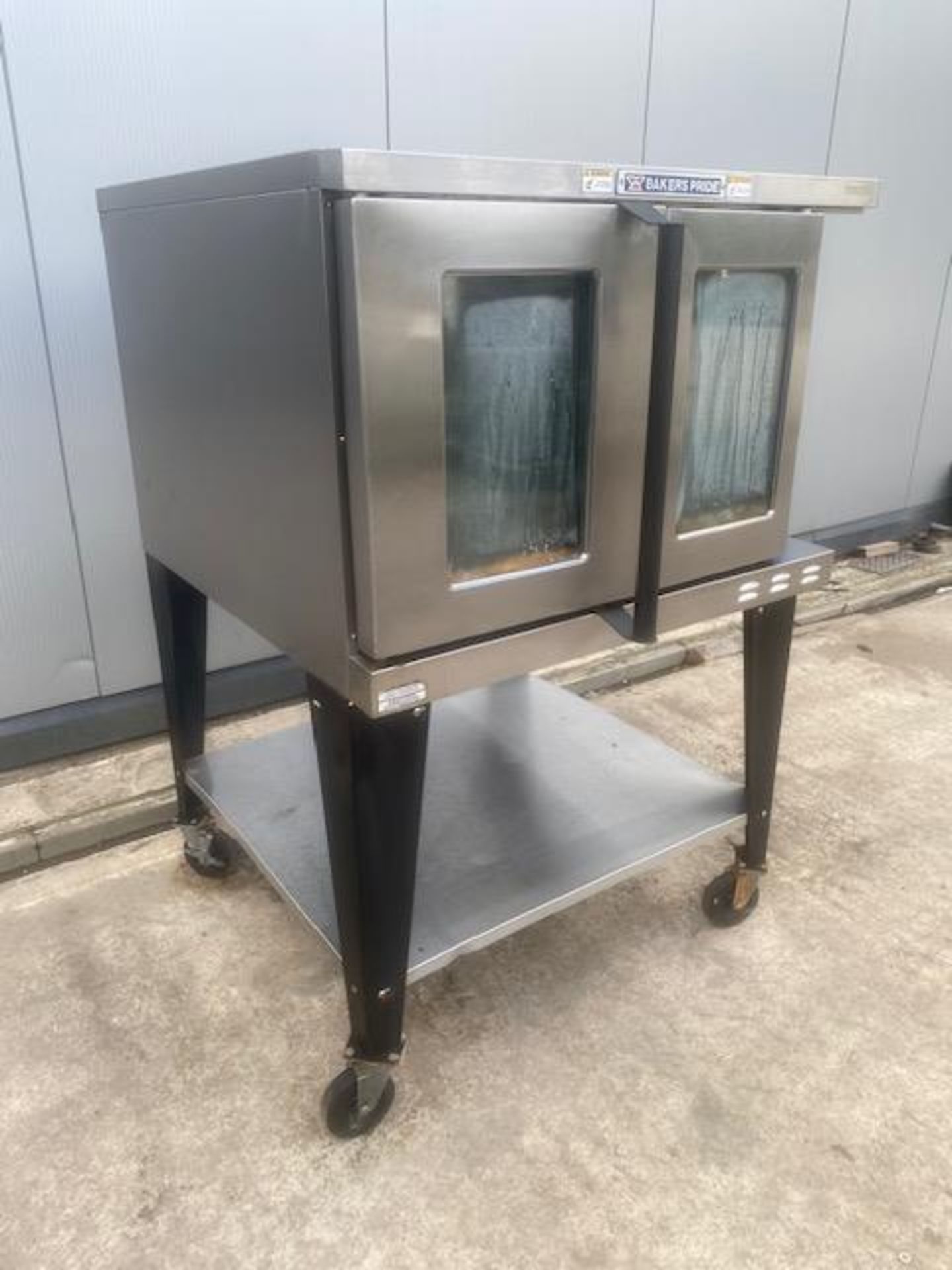 Bakers Pride oven - 3 phase - 100cm L x 105cm W x 150cm H - Image 3 of 4