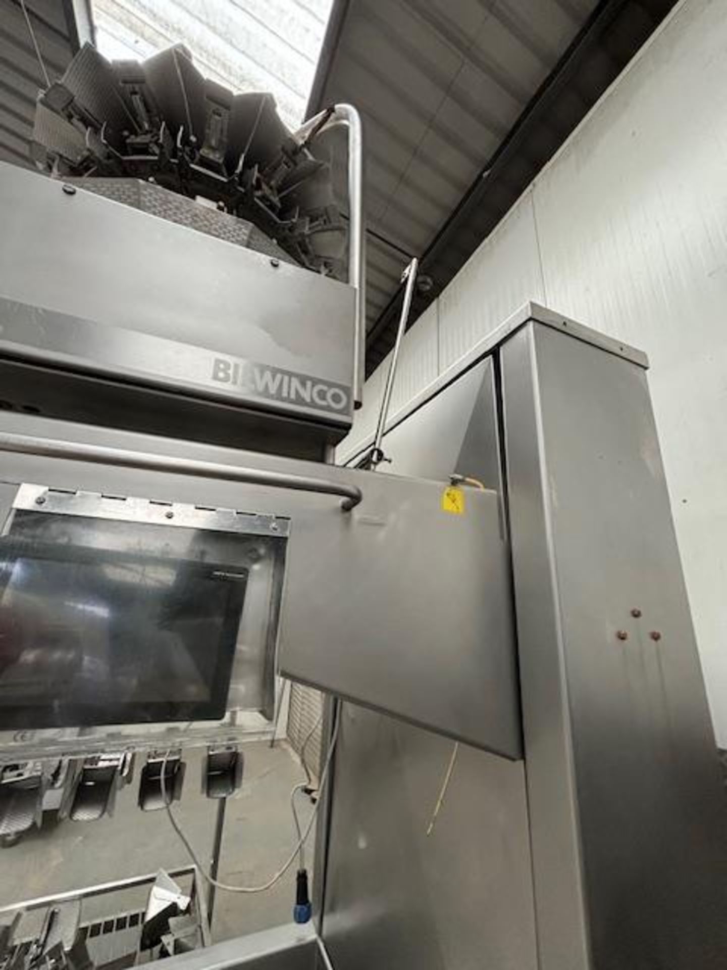 Bilwinko multihead weigher - 14 weight buckets - rise and fall stand - wash trolley - 3 phase - 2004 - Image 7 of 8
