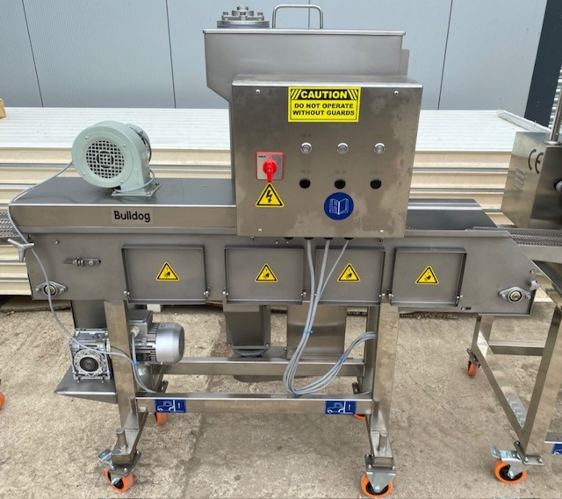 200 fryer - new and unused - 3 phase - 275cm L x 72.5cm W x 115cm H - Image 2 of 2
