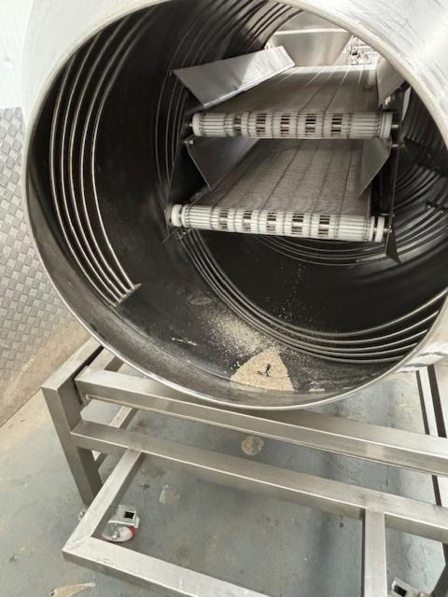 JBT drum coater with product conveyor - CE marked - 3 phase - 300cm L x 100cm W x 185cm H - Image 6 of 7