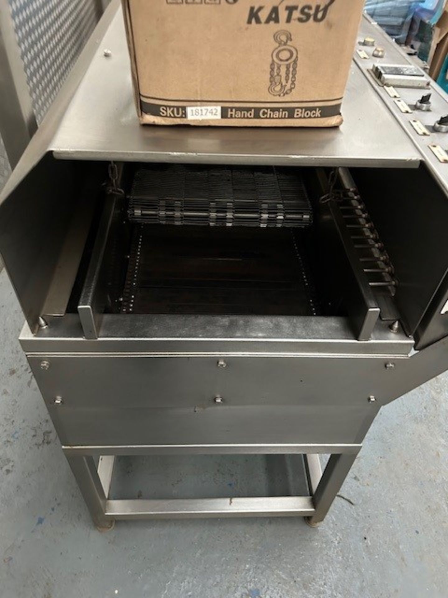 Heat and control fryer - 40cm belt width and 200cm frying length - 3 phase - Image 5 of 5