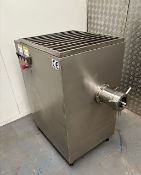 KTC 42 mincer - 100mm head size - CE marked - year 2023 - stainless steel machine - 3 phase