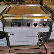 MKN 10010084S stainless steel electric solid top oven range - W 800 x D 870 x H 895mm