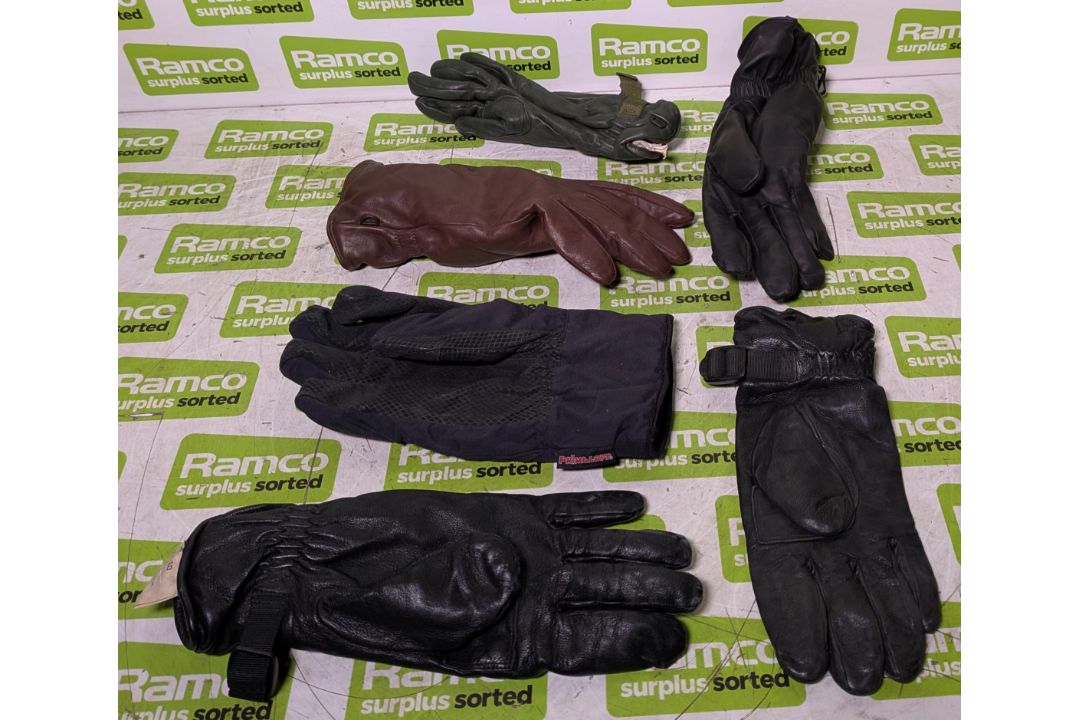 272x British Forces unpaired gloves - mixed styles - mixed sizes - Image 3 of 4
