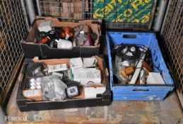 Mixed vehicle lights - orange beacons, orange side markers, red markers and more