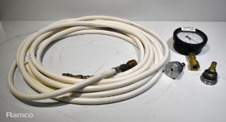 Vacuum pressure testing kit - 0-1 Bar (0-30 In Hg)