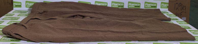 Various types of ex-military clothing - 152kg - may require repair or be as spares