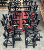6x Sixty82 M29 Truss corner blocks