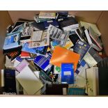 Pallet of mixed genre books - approx. weight: 290kg
