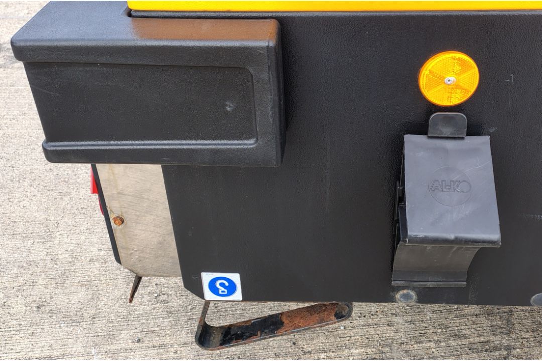 Ingersoll-Rand P180WDG portable compressor - Working pressure: 7 bar - Year: 2000 - 157 hours - Image 21 of 37