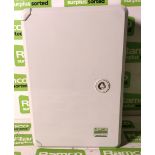 Matt:e IP-EVCP-T single phase EV voltage monitoring and protection unit - W 200 x D 130 x H 300mm
