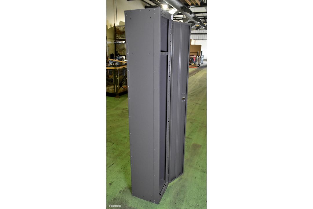 Single door storage locker - W 305 x D 305 x H 1780mm - Image 3 of 5