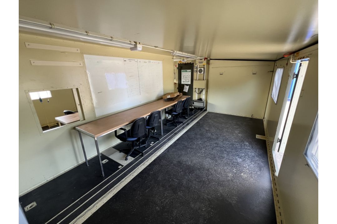 20ft Mobile accommodation unit - full details in the description - Image 21 of 32