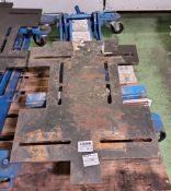 1000kg floor type transmission jack - L 1280 x W 600 x 780mm