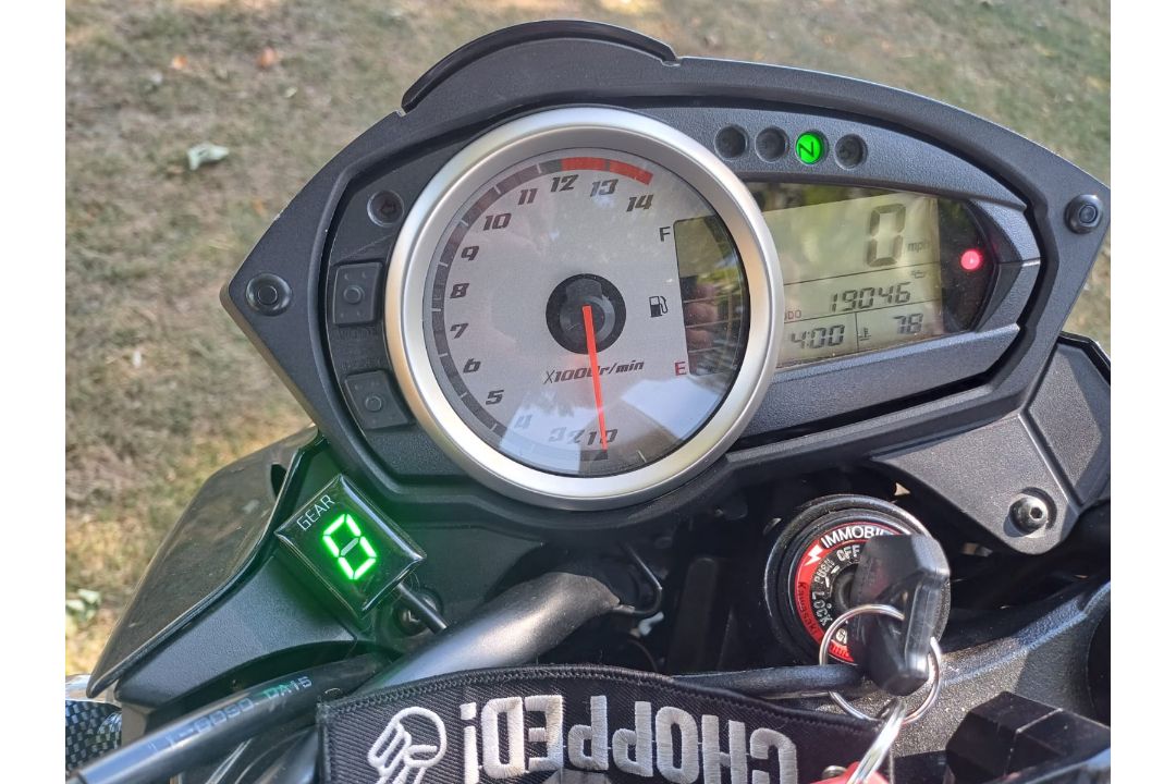 2011 Kawasaki Z750 motorbike - just over 19,000 miles - full details in the description - Image 12 of 16